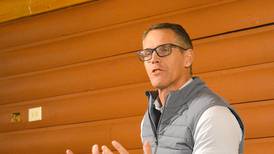 Feenstra visits Creston, receives local endorsement