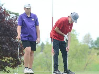 Trojans win H-10 golf