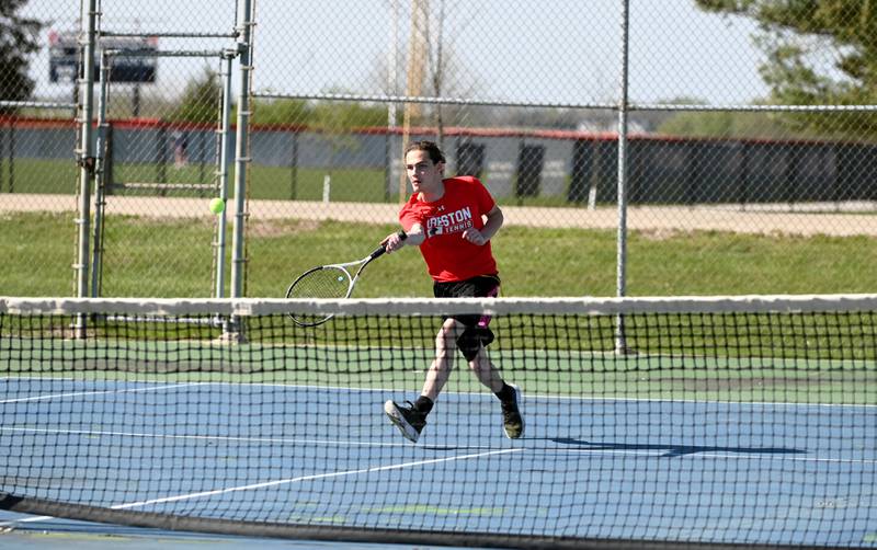 Creston senior Carson Beer returns a ball Monday against Chariton's Brystin Kaufman. Beer won the bout 8-2.