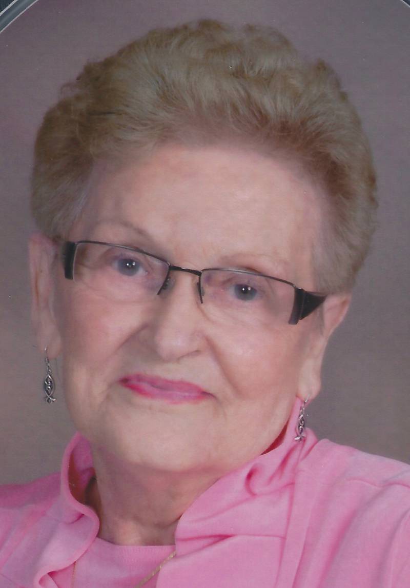 Irma Jean Paul, 98, died peacefully Jan. 18, 2025, at Woodside Manor, Green Bay, Wisconsin.