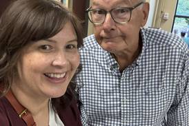 Creston storyteller takes stage in Des Moines