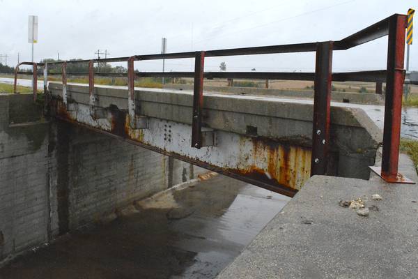 Spillway bridge to receive expansion, trail
