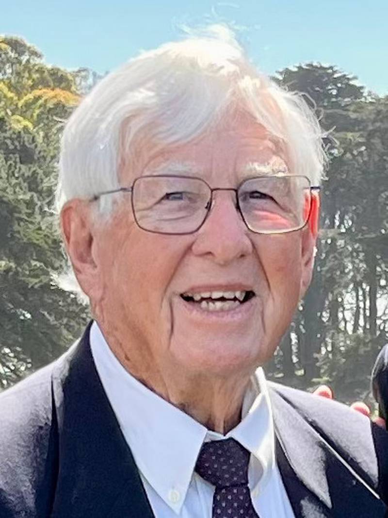 Russell Sheldon Hale, 97, passed away peacefully, July 22, 2024, at his home in Sonoma, California