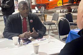 Veterans event draws Andrews to Greenfield