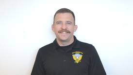 Creston officer completes expert training