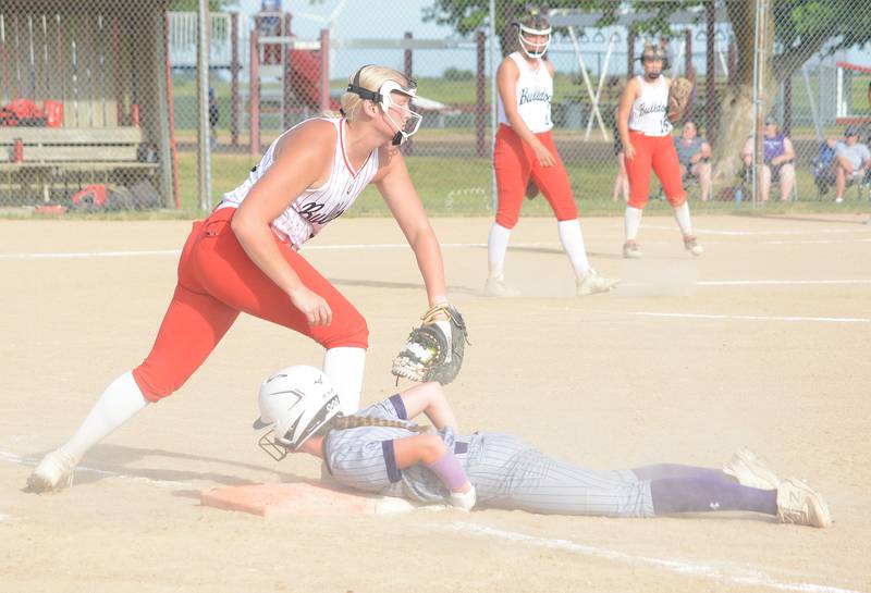 Two wins over MelcherDallas highlight OM’s last stretch of regular