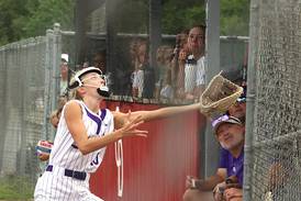 SOFTBALL: NV/OM girls end on a high note