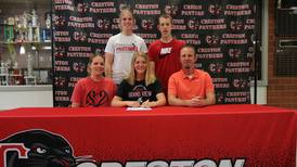 Fields signs with Grand View University