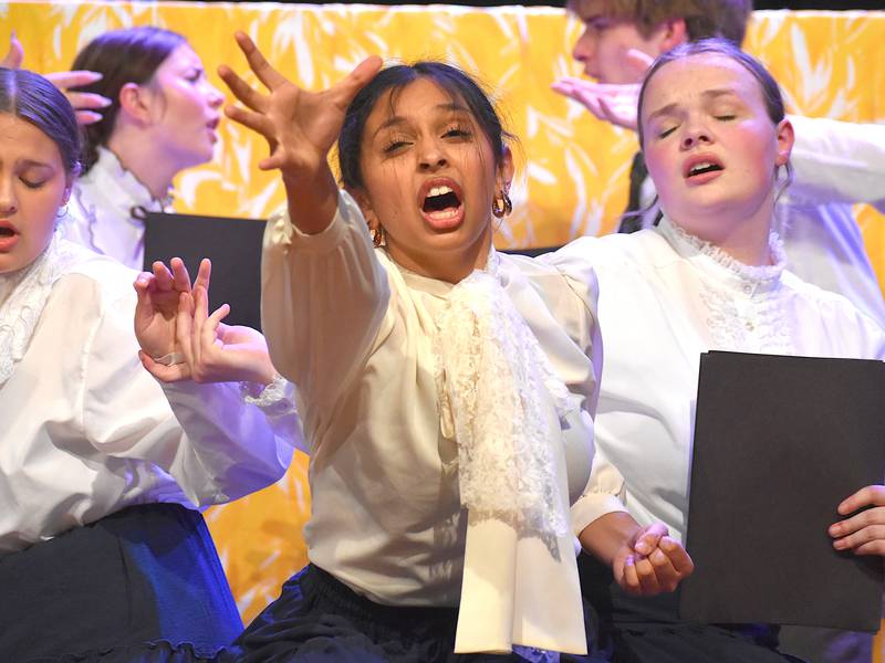 ‘Screaming like crazy people’