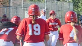 Randall homers in Vikings sweep