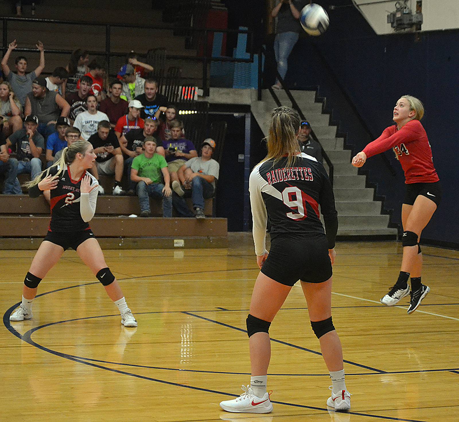 East Union nets wild volleyball win Creston News