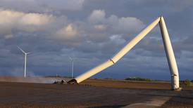 MidAmerican Energy moves forward with replacing tornado-damaged turbines