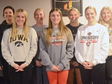Departing seniors lifted Panther volleyball