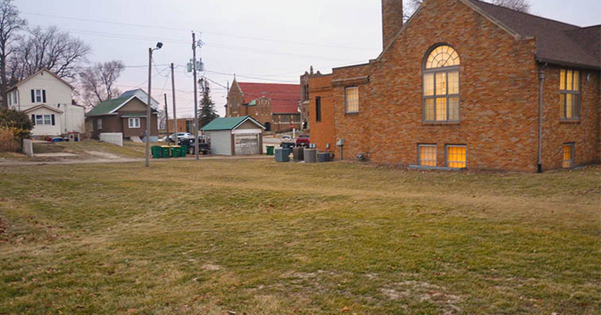 Creston library shows interest in outdoor facility Creston News