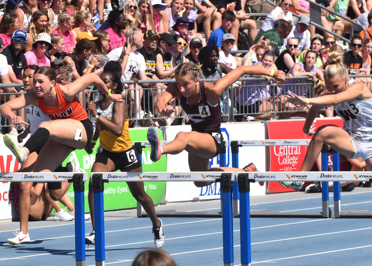 Tory Henry - fourth 3A 100m hurdles