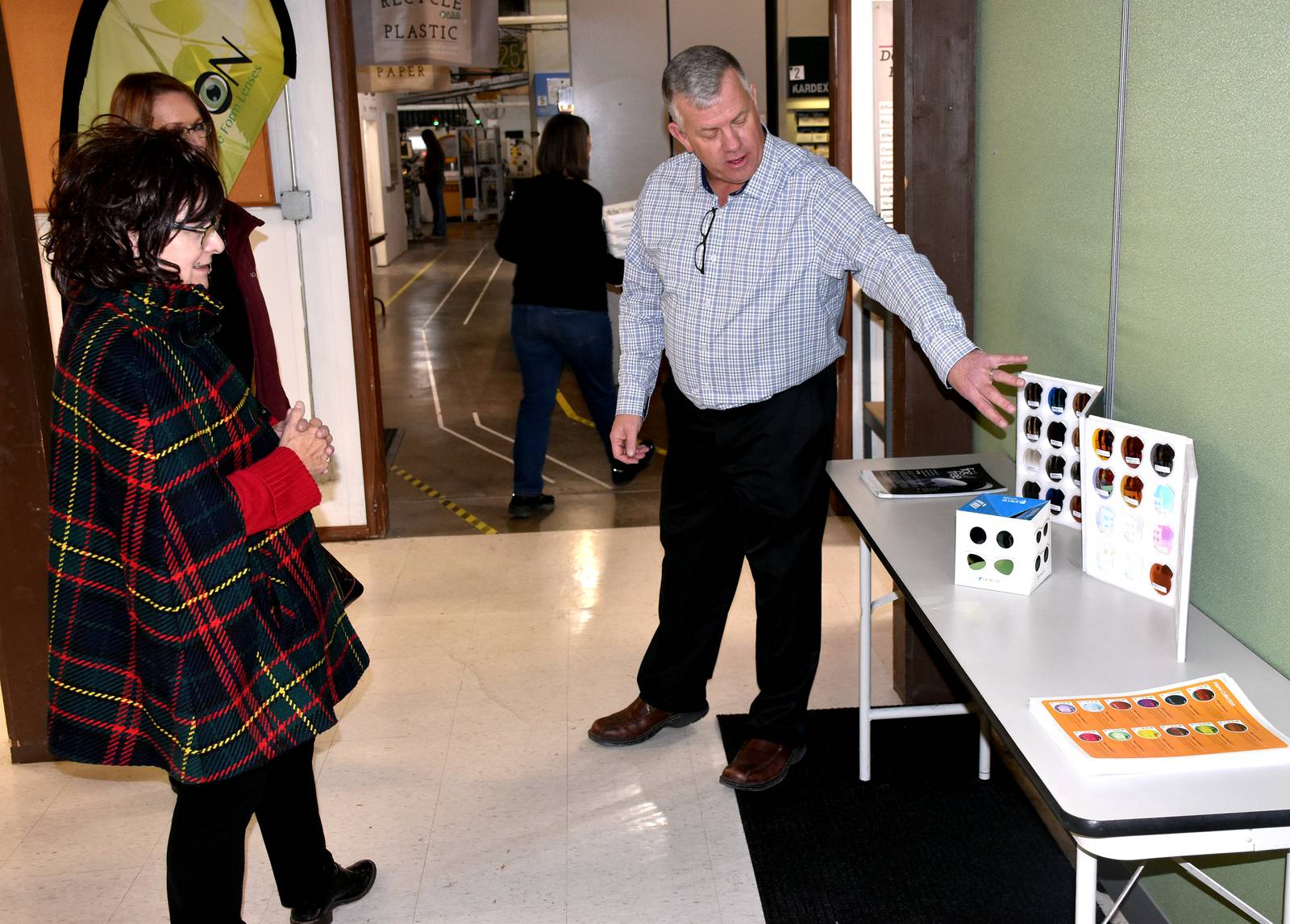 State economic development visits Benson Hill, Precision Optical