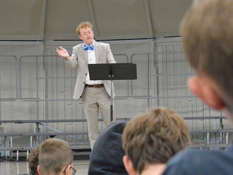 East Union graduate returns to conduct