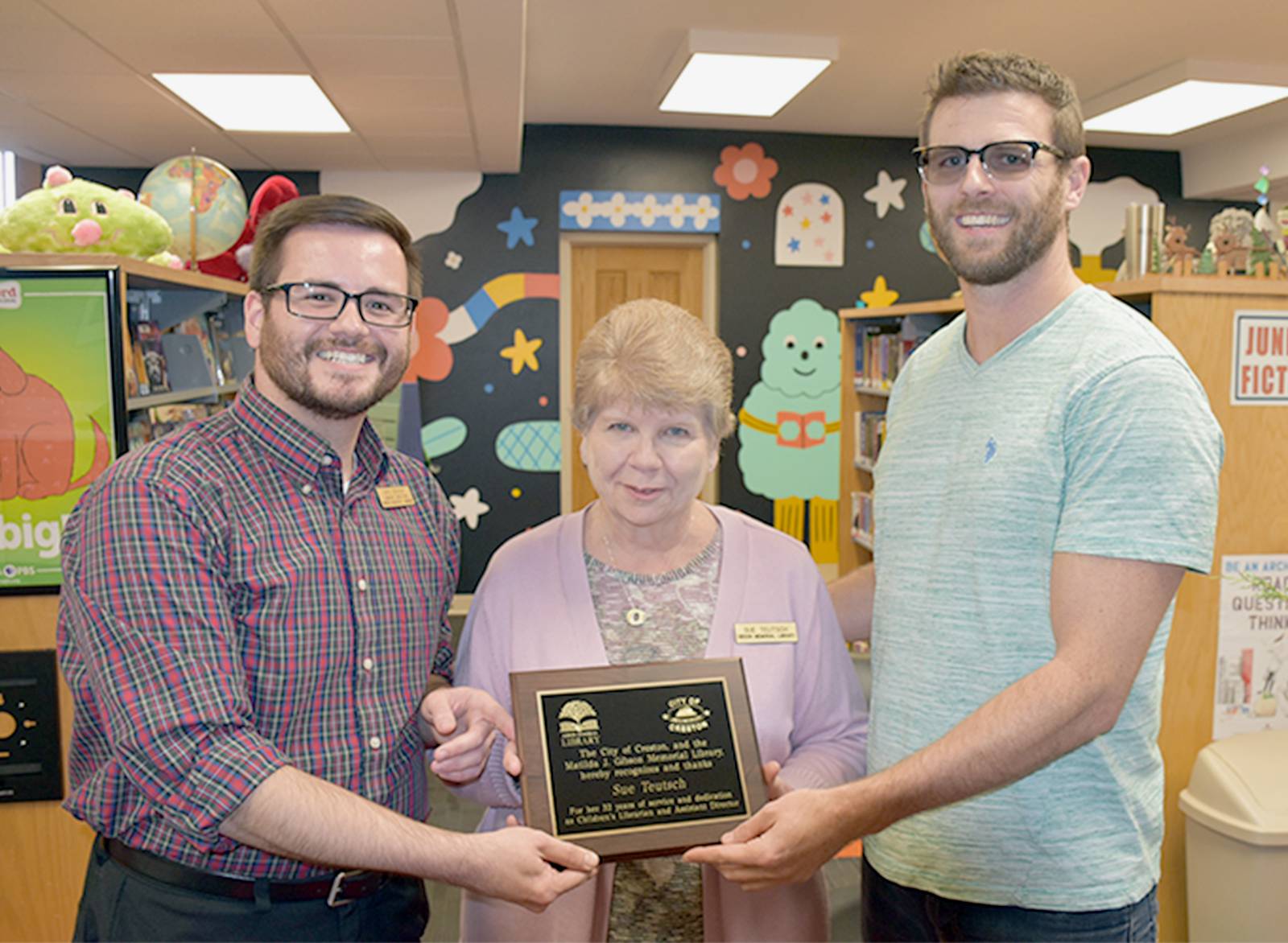 Longtime librarian closes the book on career Creston News