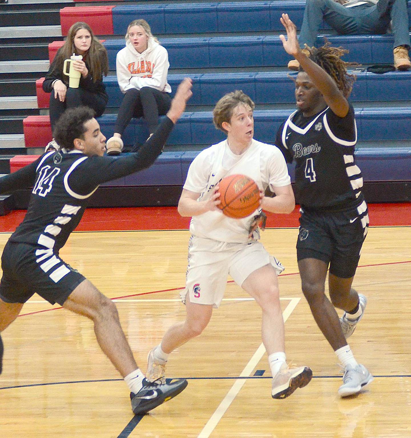 Theo Alexandersson Ohnell of Sweden drives the lane for Southwestern during Saturday's home game. Ohnell scored eight points.