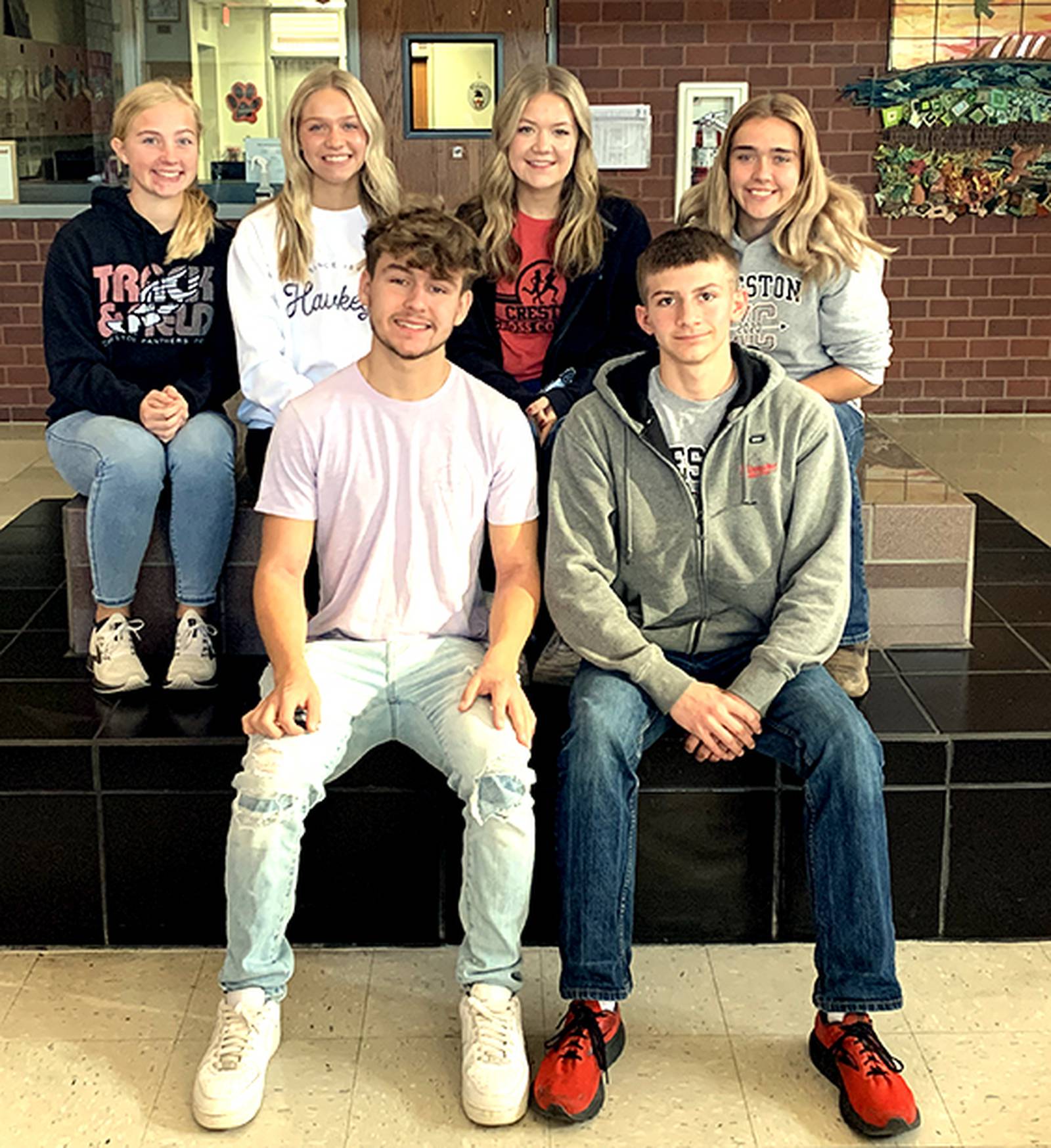 Creston cross country celebrates season Creston News