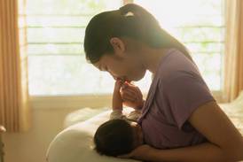 Community support in breastfeeding