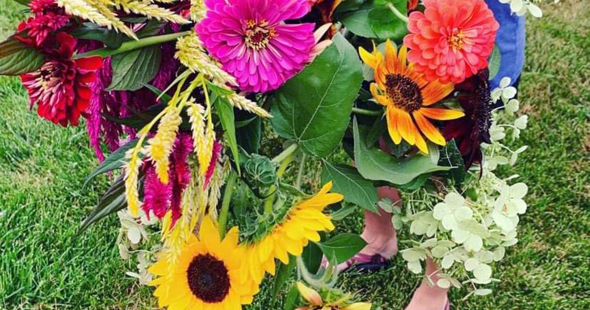 For the love of flowers and friends Creston News