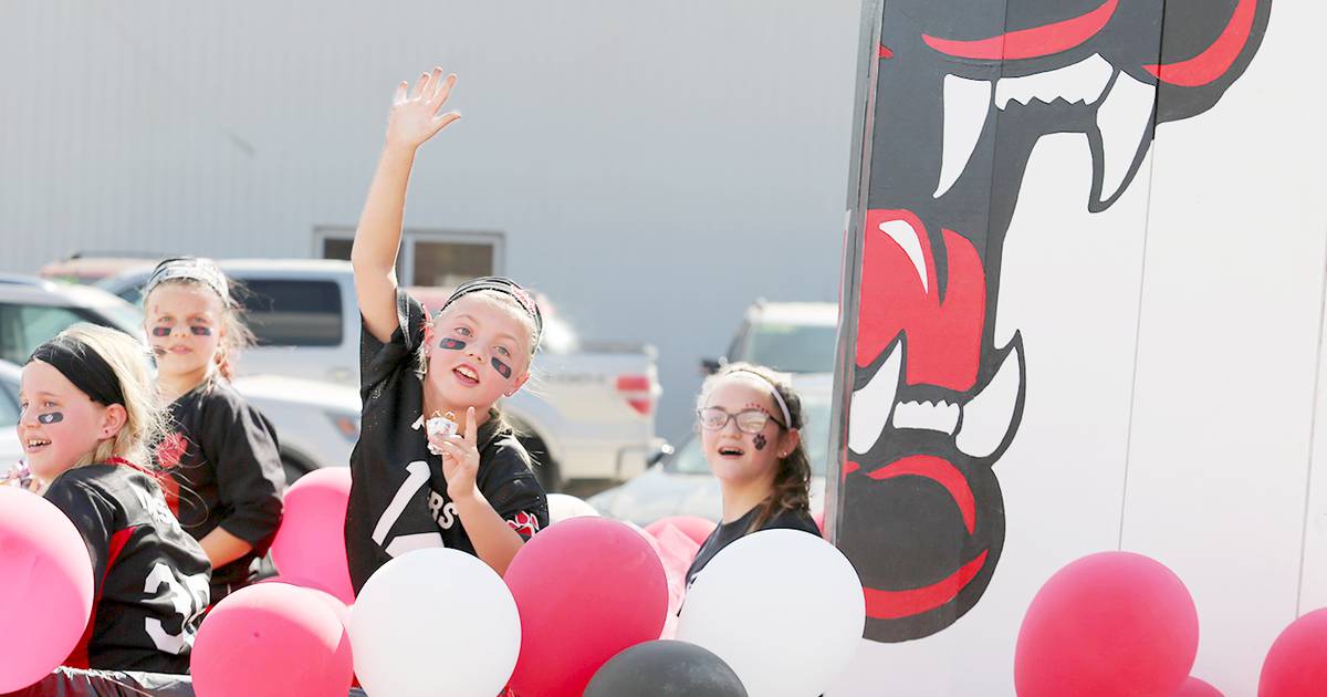 CHS parade photo package Creston News