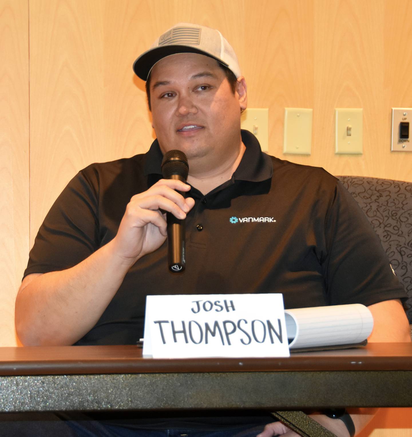Josh Thompson speaks during Monday's mayoral candidate forum.