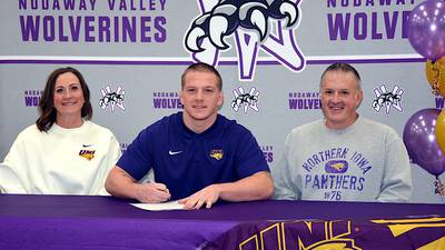 Two-time champ Honnold joins Panther Train