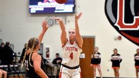 Tigers stifled in first quarter, Panthers win 58-45