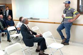 Grassley defends blue slips at Union County stop