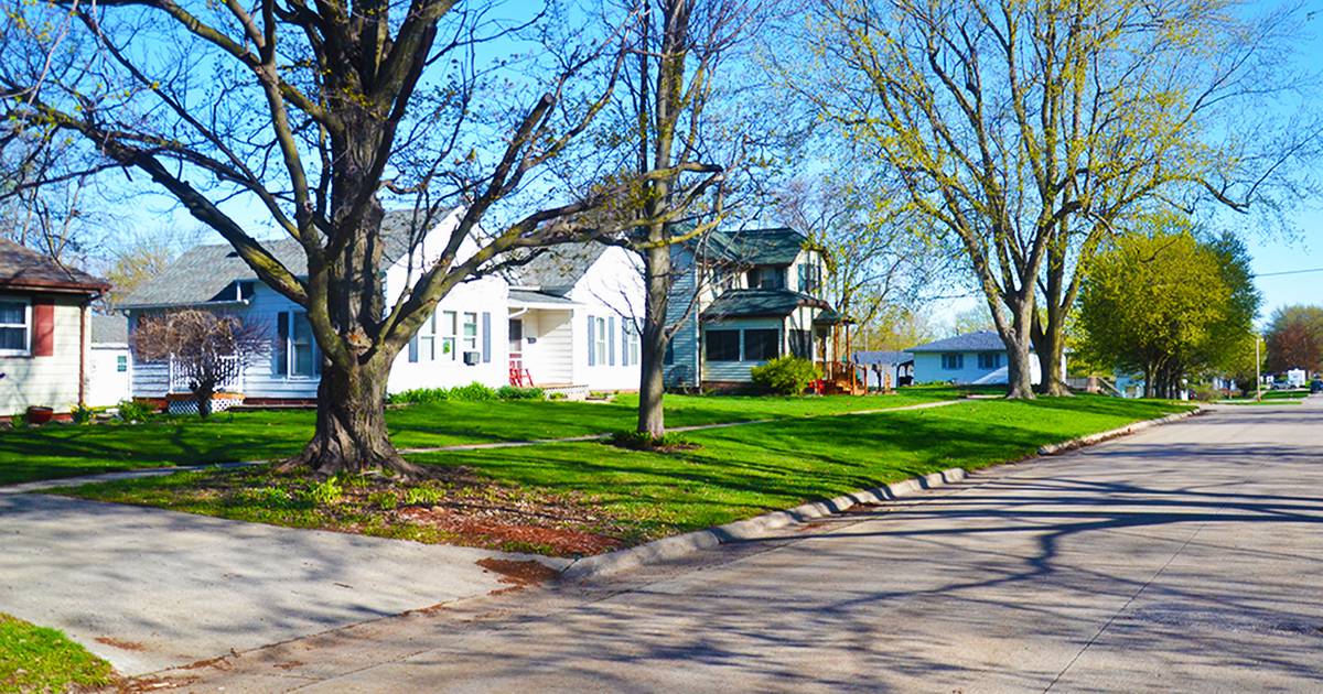 Housing director position discussed Creston News