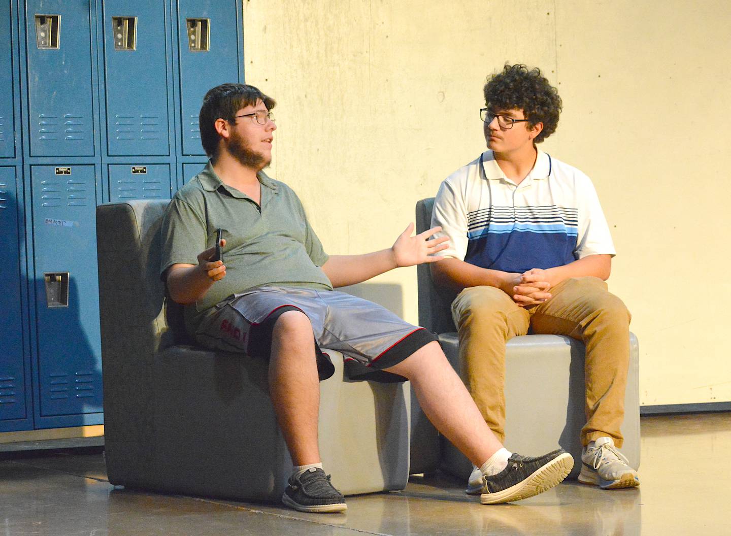 Wyatt Proffitt (left), senior as Brian and Aiden Denton, junior as Dave, discuss how to talk to women.