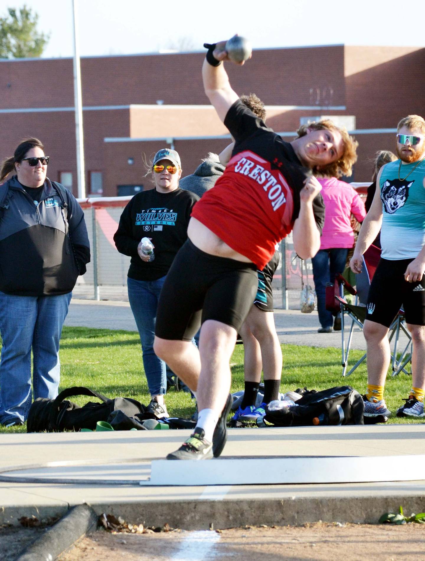 Creston freshman Tom Mikkelsen’s shot put of 50-04.5 took gold.