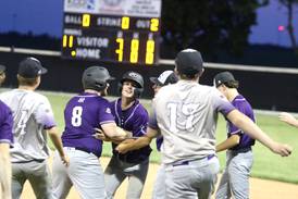 Strong plays all over help boys outlast Wayne in 11 innings