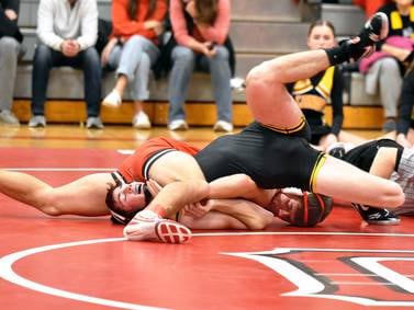 Panthers open with 2-1  performance at home quad