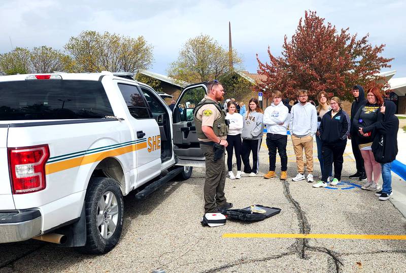 Students learn about the criminal justice program at SWCC with the help of the Union County Sheriff's Office.