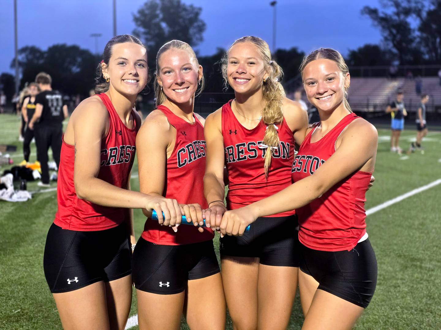 Braylee Pokorny, Avery Staver, Cora Smith and Kadley Bailey qualified in the 4x100m relay and the sprint medley relay.