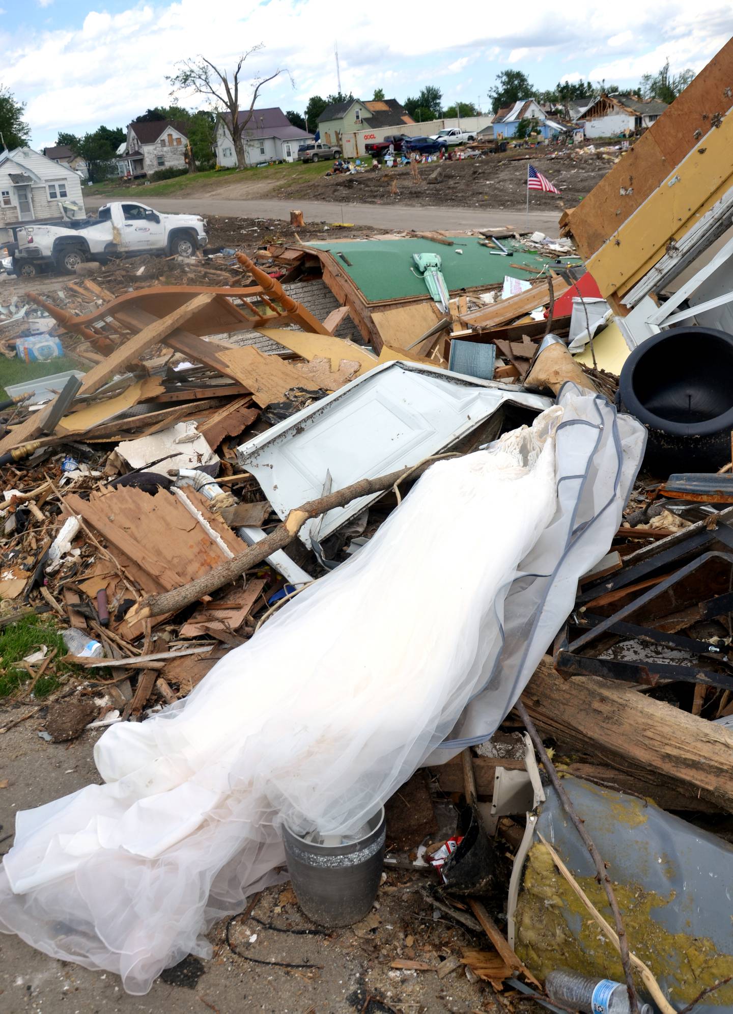 Hannah Dorsey's wedding dress for her October nuptials was found damaged in a neighbor's truck.