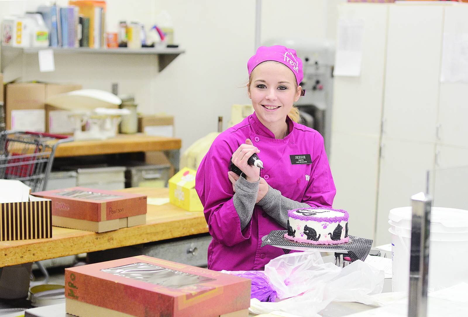 5 minutes with Jessie Smith, Creston HyVee cake designer Creston News