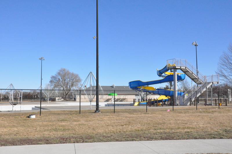 Creston Waterworks has agreed to sell water to Osceola to fill its swimming pool, should Osceola make the request. Dry weather has limited Osceola's water supply.