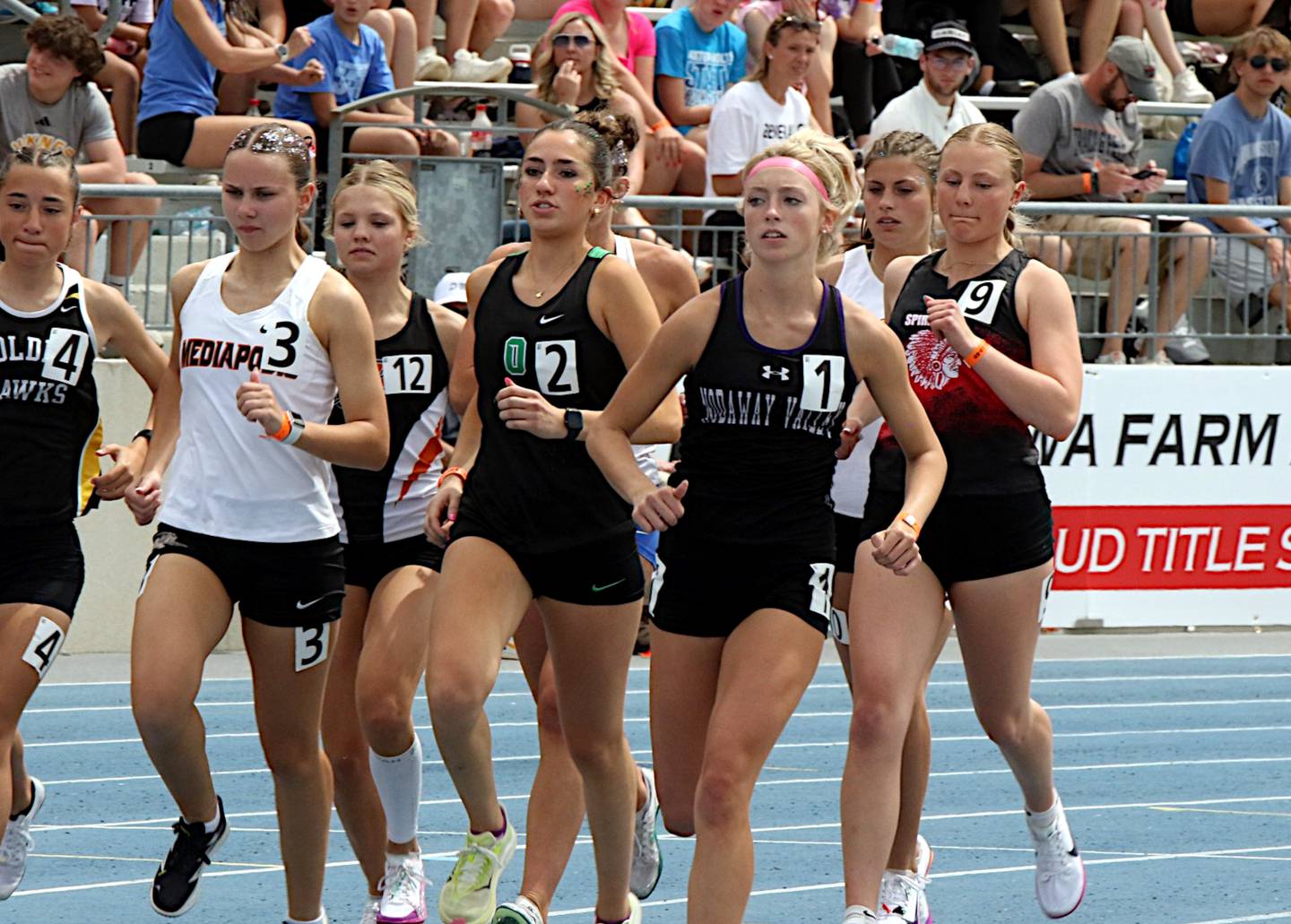 Nodaway Valley senior Izzy Eisbach works her way up through a field of runners in the 1500m run at the state track meet, an event she placed 10th in with a time of 4:54.87.