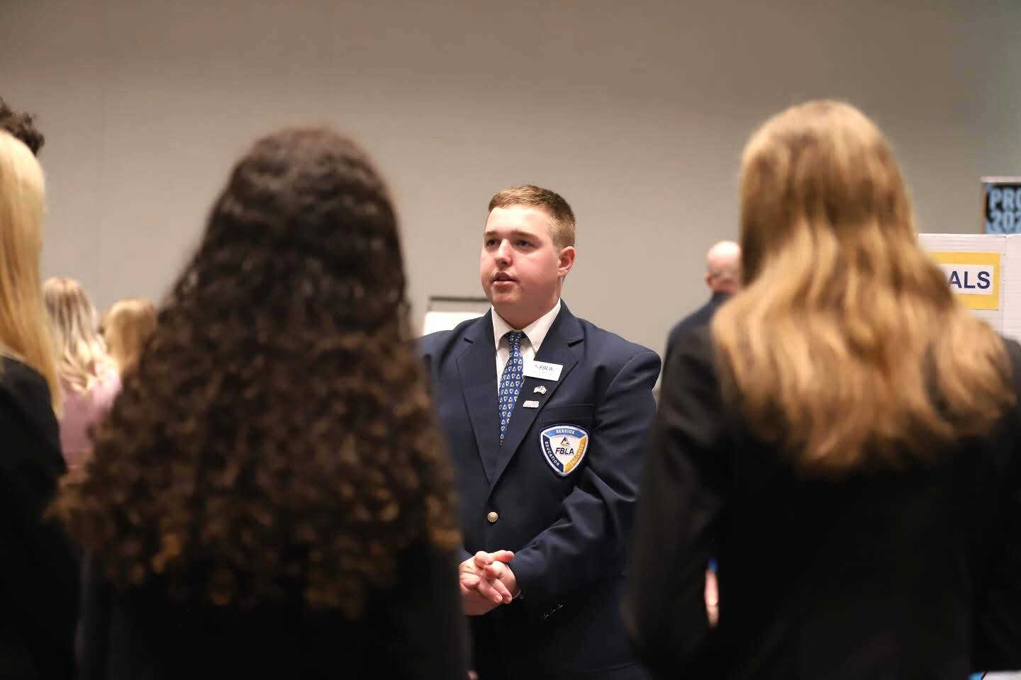 Dornack talks to Iowa FBLA members during his campaign.