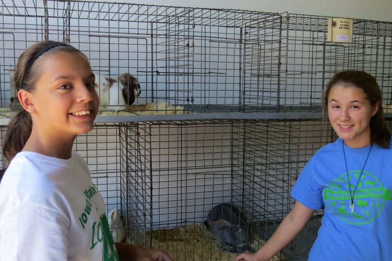 Isabella and Selena Rubio at a past Adair County Fair.