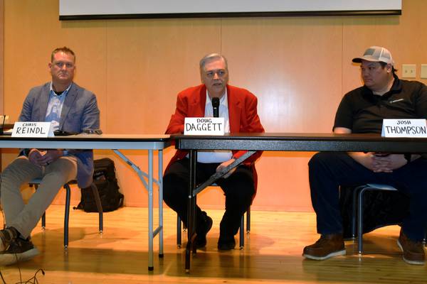 Bringing Creston out of decline: mayoral candidates share thoughts