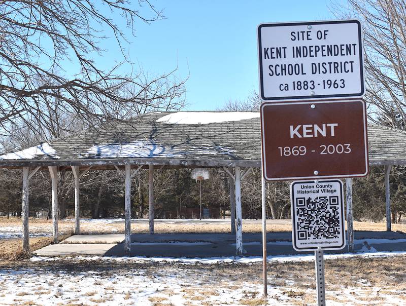 Union County sold the final piece of land they owned in the city formerly known as Kent Wednesday in a county auction. One parcel contains the former site of the Kent Independent School District.