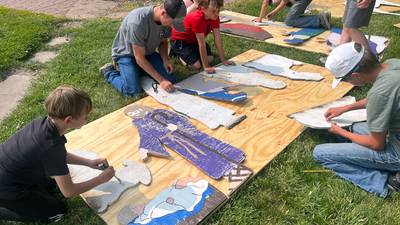 4-H clubs give Orient nativity new life