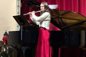 Kilborn’s talents shine at hospital auxiliary holiday luncheon