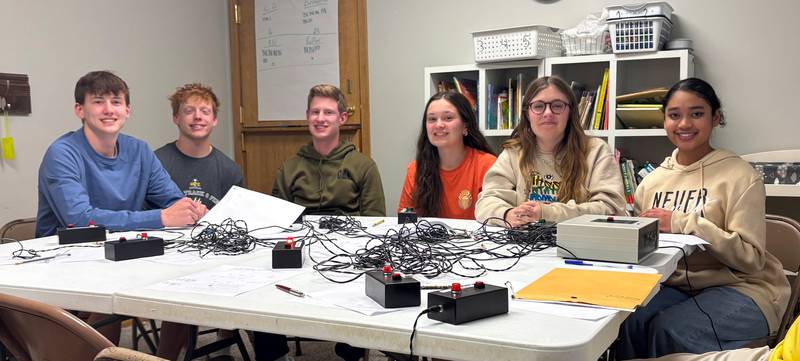 Nodaway Valley brain bowl participants who helped win the Central Decatur Invite were from left, Paul Kading, Erik Jensen, Luke Kading, CAroline Britten, Paiton Ward and Michidel Mercado.