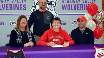 Strode signs with in-state Northwestern
